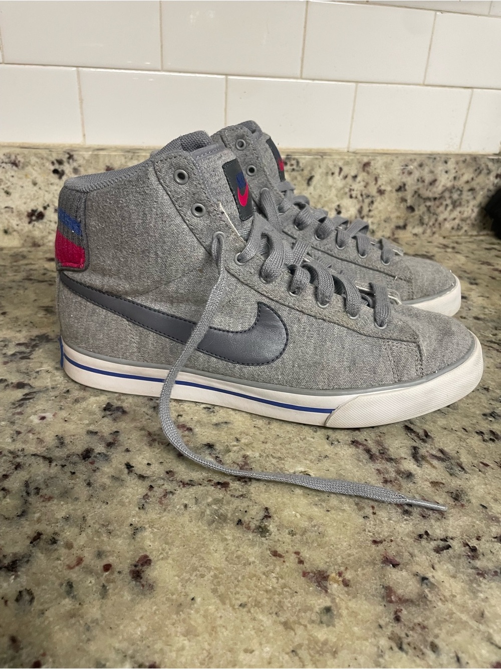 Nike WMNS sweet classic high top heathered fleece pack sneakers shoes 9.5 USA